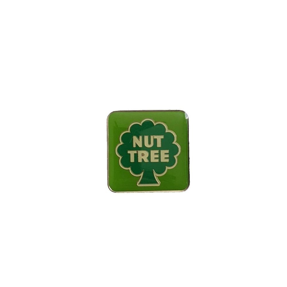 Vintage Nut Tree Vacaville CA California Enamel Souvenir Lapel Pin Roadside 1"